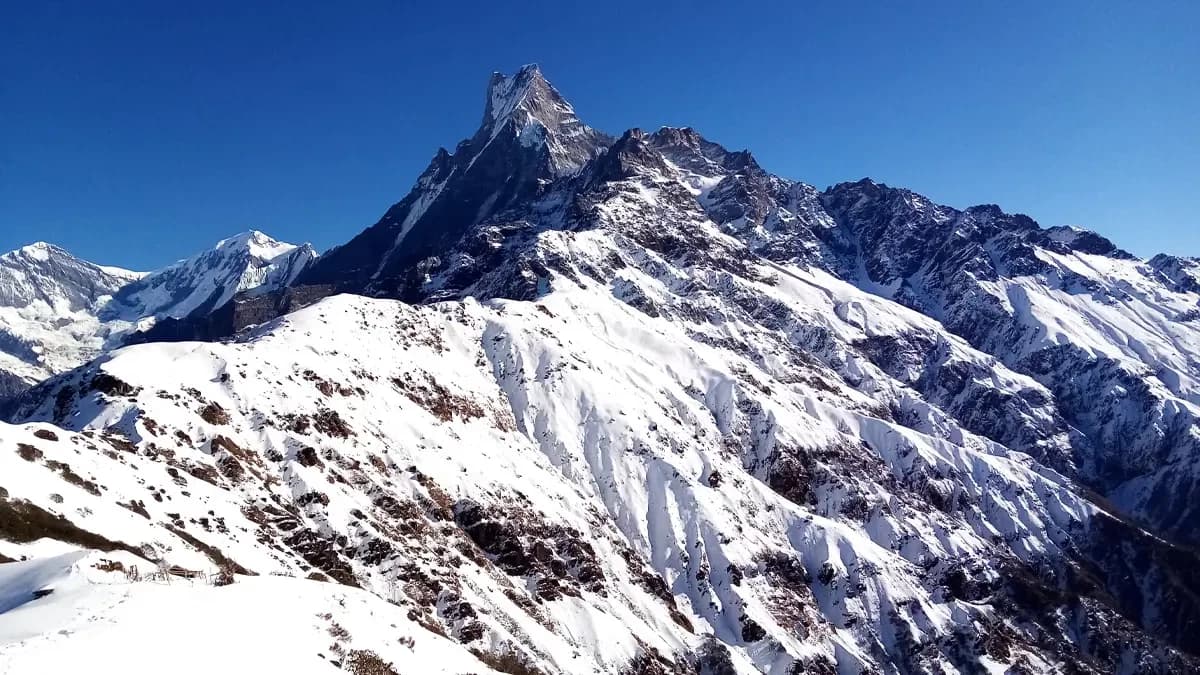 beautiful-view-from-mardi-himal-trekking