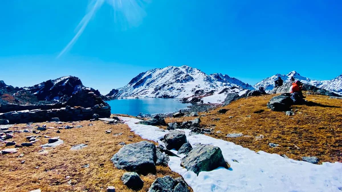 during-gosaikunda-surya-peak.