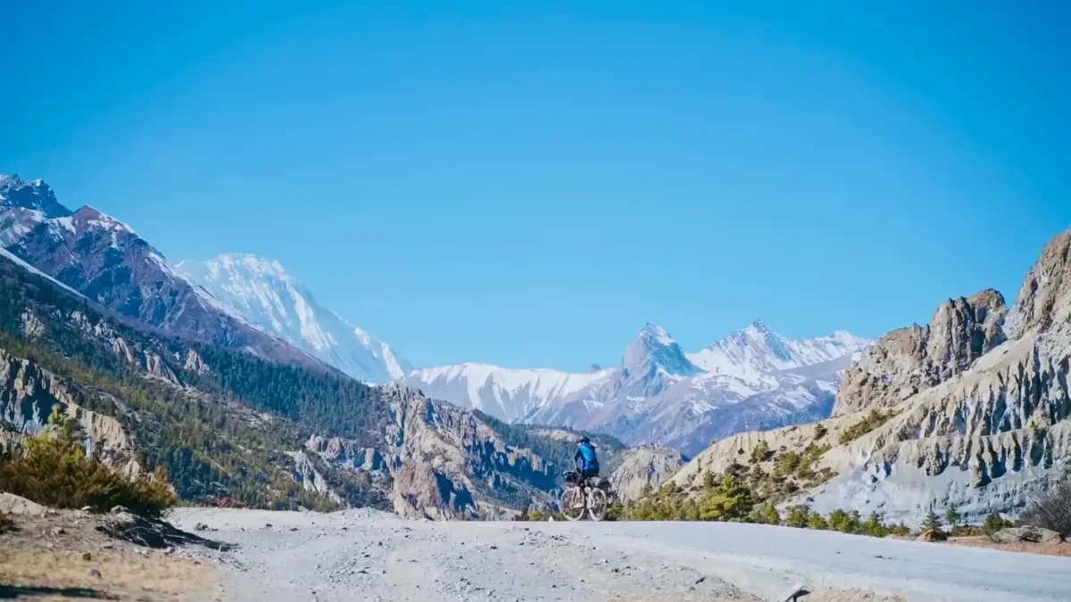 during-pisang-to-manang-annapurna-circuit