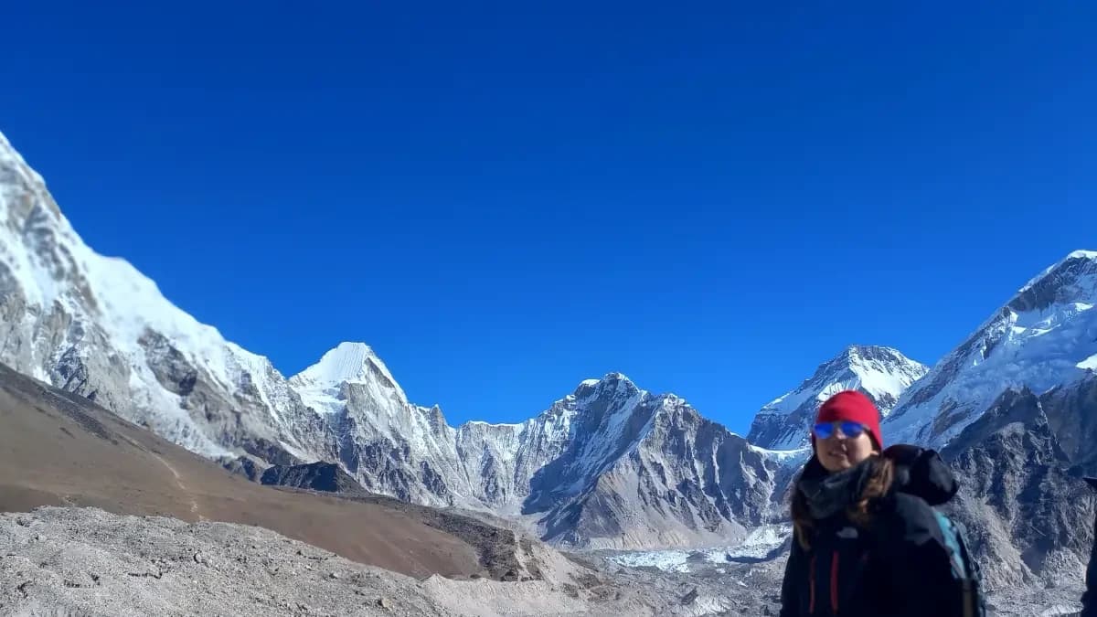 durung-the-everest-base-camp-trekking.