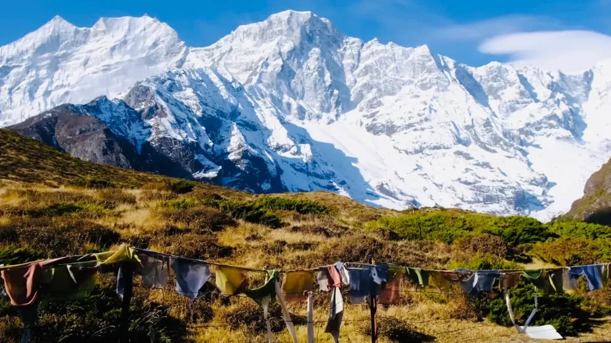 lungden-way-to-everest-base-camp