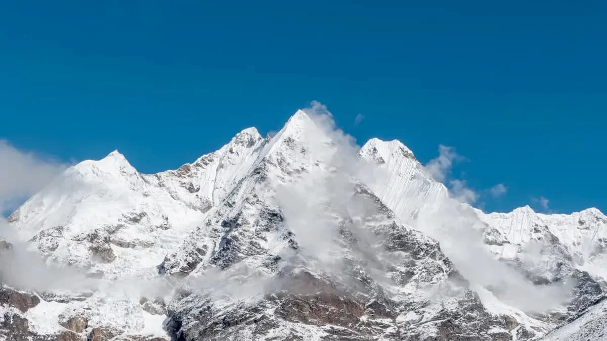mera-peak-climbing