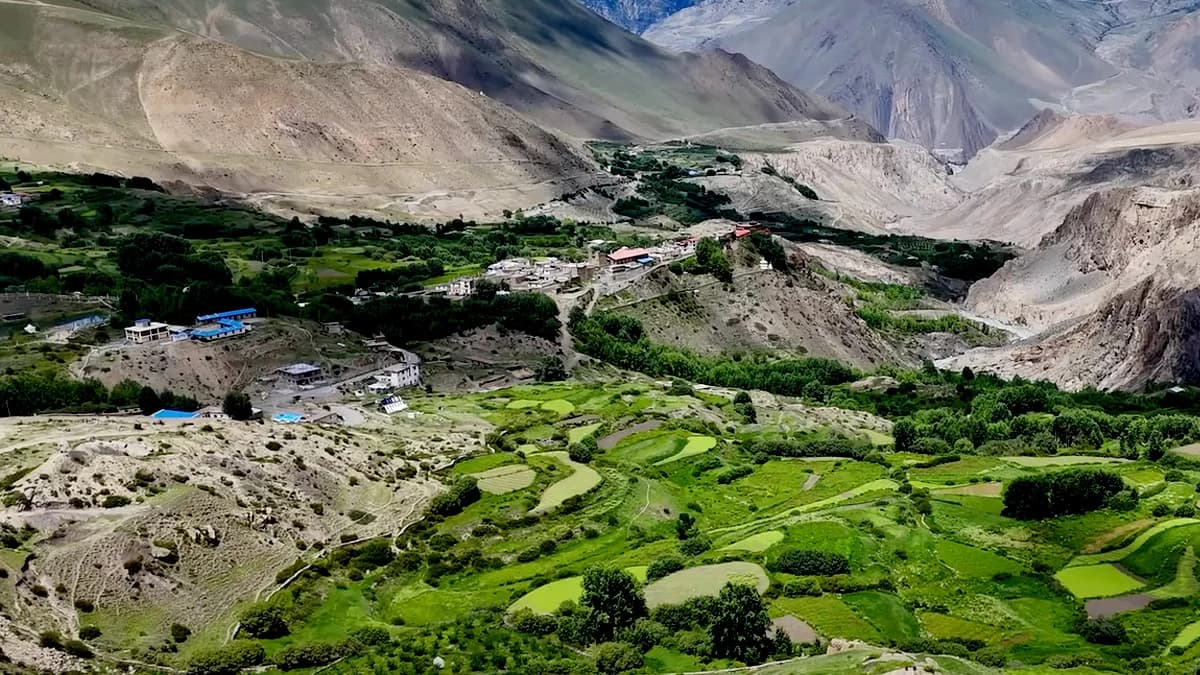 upper-mustang-trekking