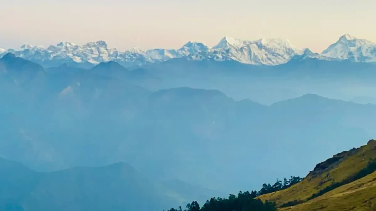 views-from-slichung-peak.