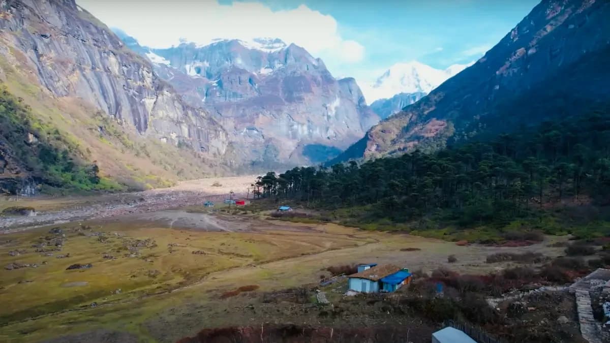 way-to-shiva-dhara-during-Makalu-trek