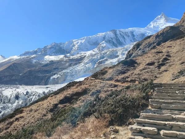 Trekking trail in manaslu trek