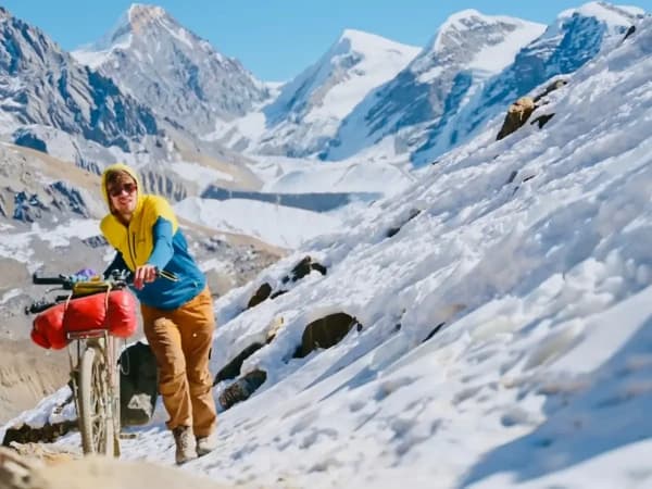 Ascending To Thorong La Pass
