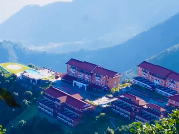 Chandragiri Hill Resort To Luxury Stay