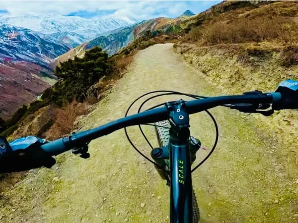 Cycling In Annapurna Circuit