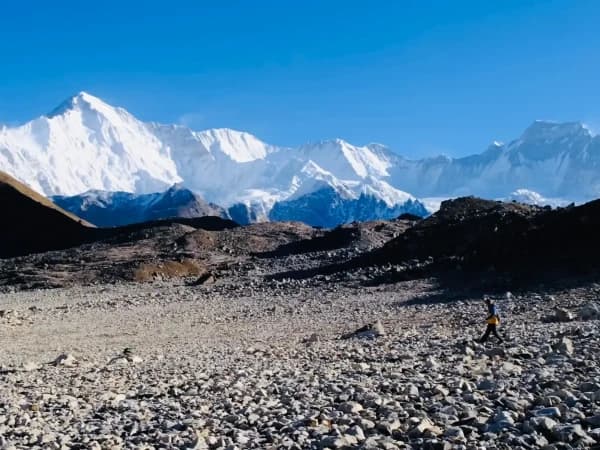 Everest Trek Way To Gokyo Valley