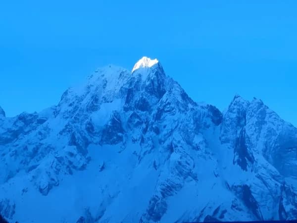 Himalaya Peak During Manaslu Trek