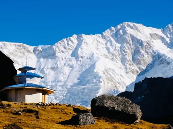 Kanchenjunga South Base Camp