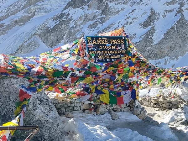 Larke La Pass Mansalu Annapurna Circuit Trek