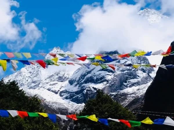 Namche Bazaar To Thame In Everest