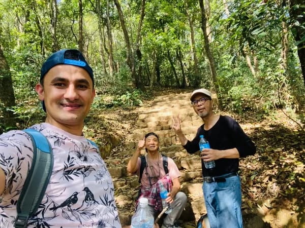 Nararjun Jamacho Day Hiking