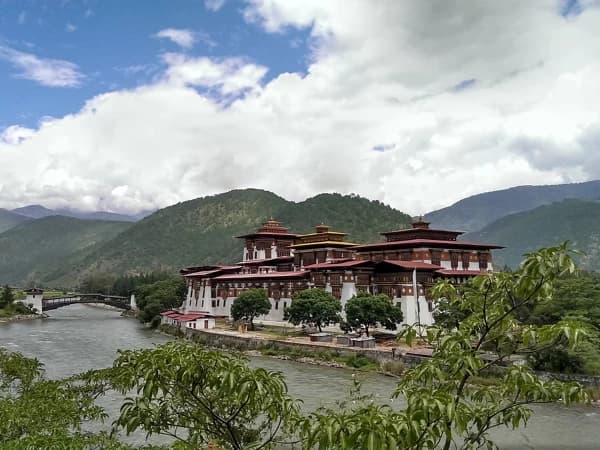 Punakha Dzong Bhutan Tour