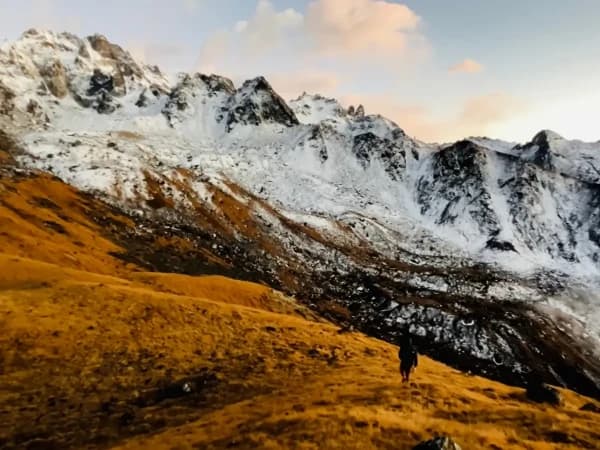 Sele Le Camp In Kanchenjunga Trek