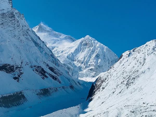 Way To Larkya La Pass During Manaslu Trek